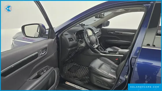 RENAULT KOREA QM6 (KOLEOS) DIESEL 4WD RE SIGNATURE