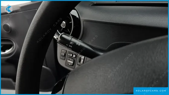 TOYOTA PRIUS 1.5