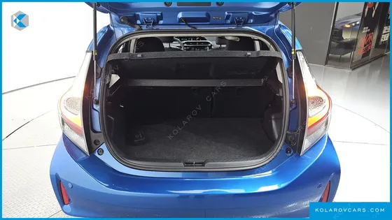 TOYOTA PRIUS 1.5