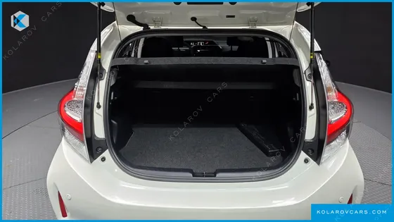 TOYOTA PRIUS 1.5