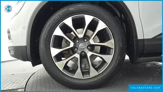 RENAULT KOREA QM6 (KOLEOS) DIESEL 2WD RE SIGNATURE