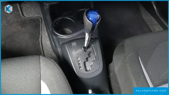 TOYOTA PRIUS 1.5