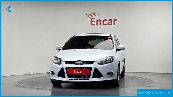 FORD FOCUS 2.0 DIESEL TITANIUM HATCHBACK