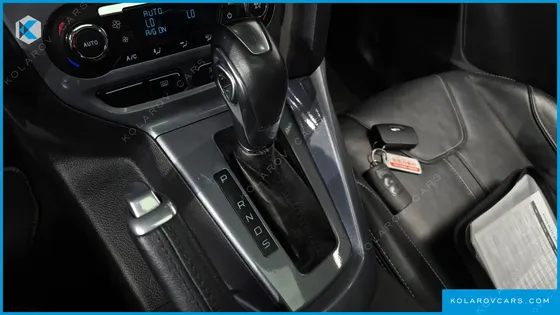 FORD FOCUS 2.0 DIESEL TITANIUM HATCHBACK