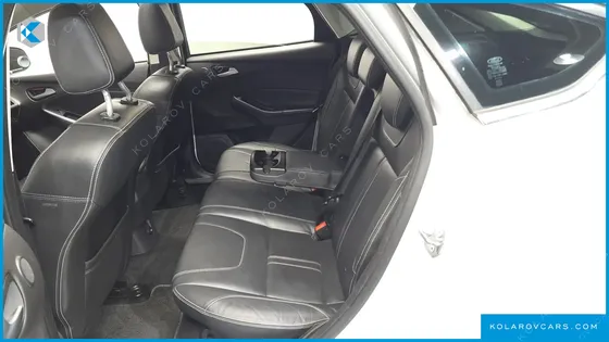 FORD FOCUS 2.0 DIESEL TITANIUM HATCHBACK