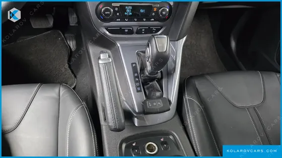 FORD FOCUS 2.0 DIESEL TITANIUM HATCHBACK