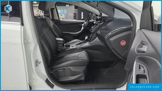 FORD FOCUS 2.0 DIESEL TITANIUM HATCHBACK