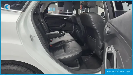 FORD FOCUS 2.0 DIESEL TITANIUM HATCHBACK