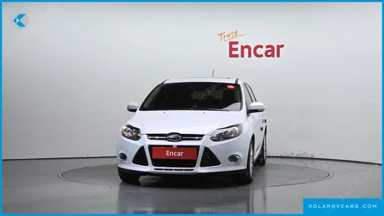 FORD FOCUS 2.0 DIESEL TITANIUM HATCHBACK