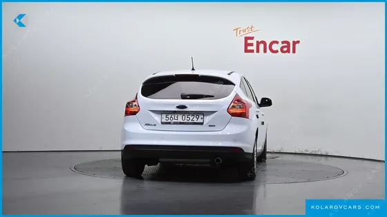 FORD FOCUS 2.0 DIESEL TITANIUM HATCHBACK