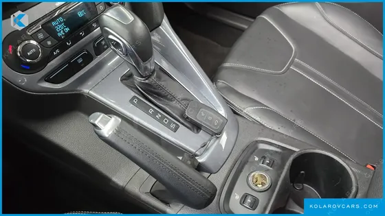 FORD FOCUS 2.0 DIESEL TITANIUM HATCHBACK
