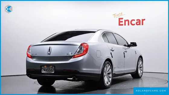 LINCOLN MKS 3.7