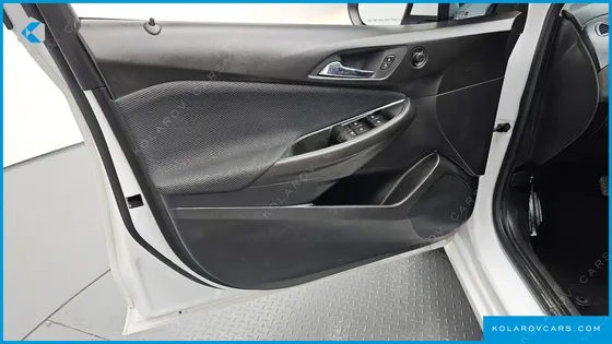 CHEVROLET (GM DAEWOO) CRUZE 1.4 TURBO LS