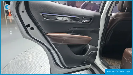 RENAULT KOREA QM6 (KOLEOS) DIESEL 2WD RE SIGNATURE