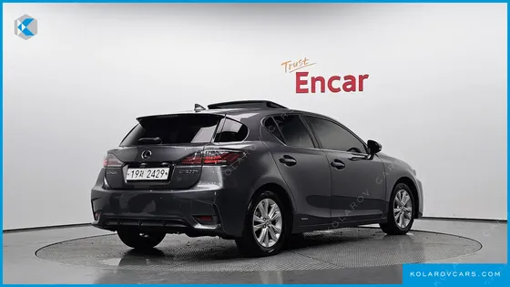 LEXUS CT200H 1.8 SUPREME