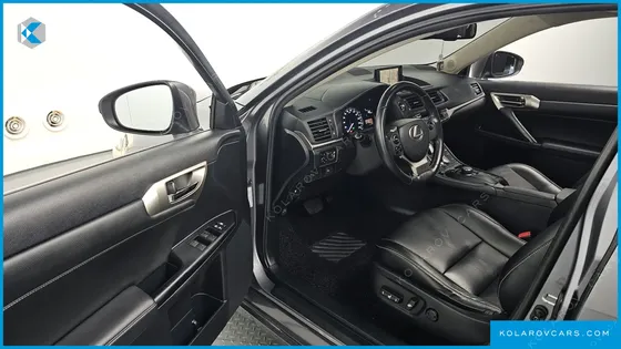 LEXUS CT200H 1.8 SUPREME