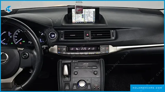 LEXUS CT200H 1.8 SUPREME