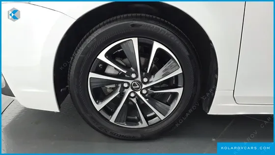 LEXUS CT200H 1.8 SUPREME