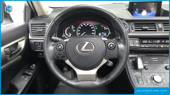 LEXUS CT200H 1.8 SUPREME