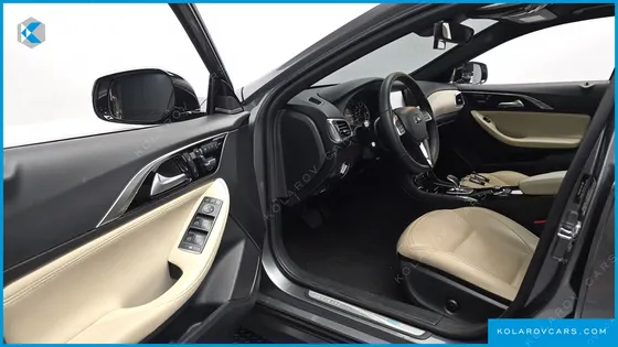 INFINITY QX30 2.0 ESSENTIAL AWD