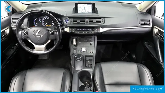 LEXUS CT200H 1.8 SUPREME