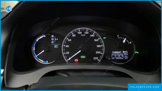 LEXUS CT200H 1.8 SUPREME