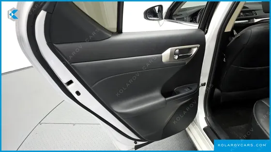 LEXUS CT200H 1.8 SUPREME