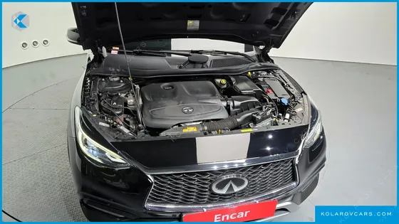 INFINITY QX30 2.0 ESSENTIAL AWD