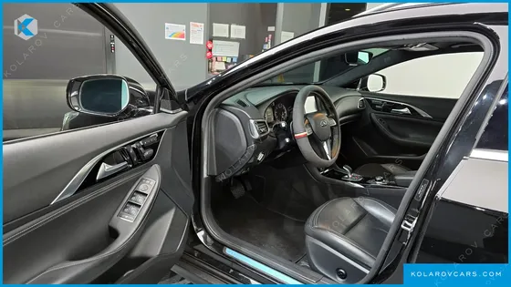 INFINITY QX30 2.0 ESSENTIAL AWD