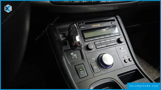 LEXUS CT200H 1.8 COMPACT TRENDY