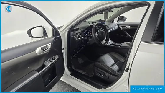 LEXUS CT200H 1.8 COMPACT TRENDY