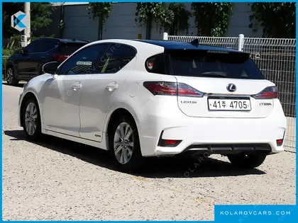 LEXUS CT200H 1.8 SUPREME