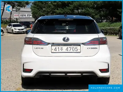 LEXUS CT200H 1.8 SUPREME