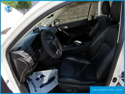 LEXUS CT200H 1.8 SUPREME