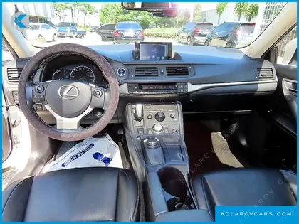 LEXUS CT200H 1.8 SUPREME