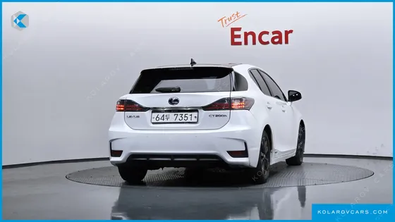 LEXUS CT200H 1.8 SUPREME