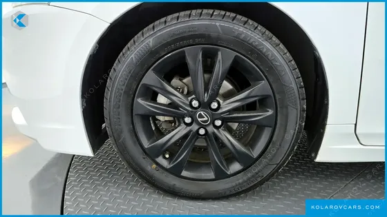 LEXUS CT200H 1.8 SUPREME