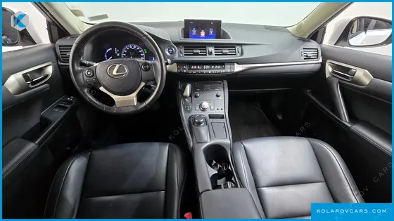 LEXUS CT200H 1.8 SUPREME
