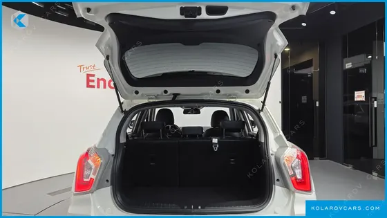 KGM - SSANGYONG TIVOLI VX 2WD