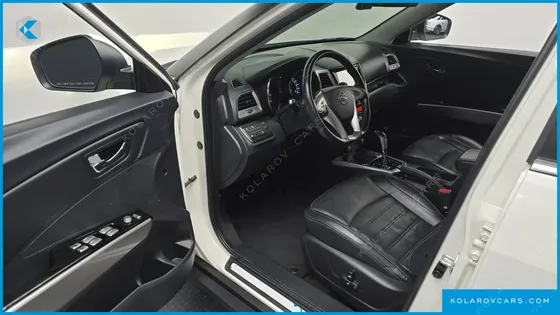 KGM - SSANGYONG TIVOLI LX 2WD