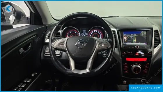 KGM - SSANGYONG TIVOLI LX 2WD