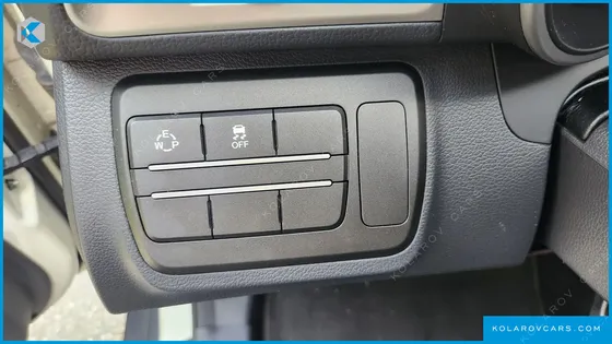 KGM - SSANGYONG TIVOLI DIESEL LX 2WD