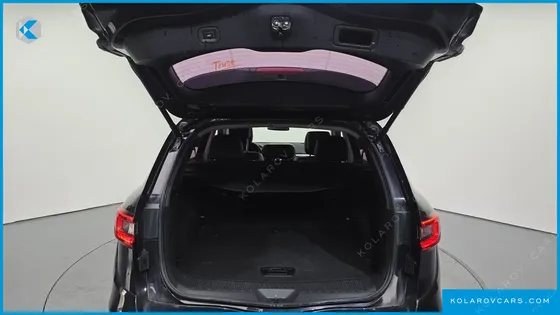RENAULT KOREA QM6 (KOLEOS) DIESEL 4WD RE SIGNATURE