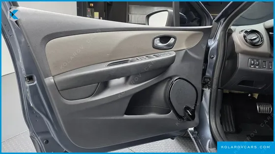 RENAULT KOREA CLIO INTENS