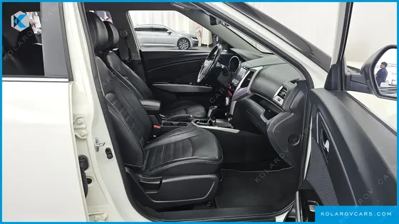 KGM - SSANGYONG TIVOLI LX 2WD