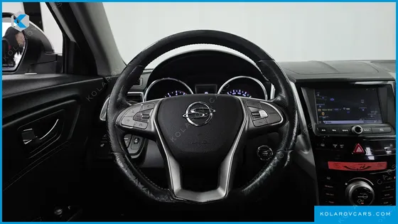 KGM - SSANGYONG TIVOLI LX 2WD
