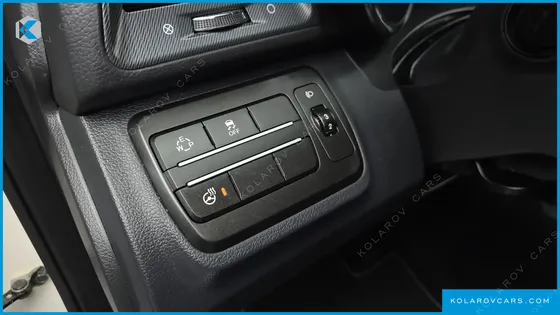 KGM - SSANGYONG TIVOLI LX 2WD