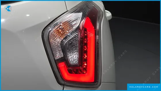 KGM - SSANGYONG TIVOLI VX 2WD