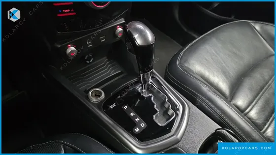 KGM - SSANGYONG TIVOLI LX 2WD