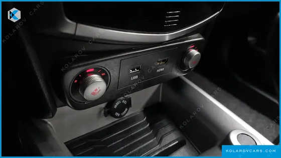 KGM - SSANGYONG TIVOLI LX 2WD
